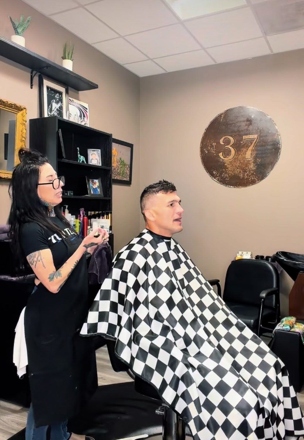 Men's cut and style at Hairy Mary & Company